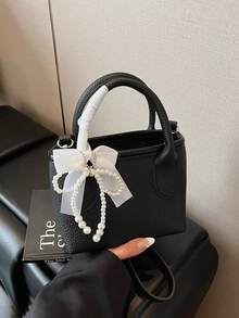 Minimalist Solid Color Women's Handbag, High-End Foil Letter Decor Shoulder Bag, Fashion Bow Pendant Adjustable Strap Crossbody Bag, College Student Daily Travel Lightweight Bucket Bag, Zipper Closure Multi-Functional Lightweight Commuter Bag, Wear-Resistant Soft Skin-Friendly PU Material Tote Bag, Suitable For Gifts, Shopping, Dates, Business Travel, Vacation And Other Occasions. - Black - View 7