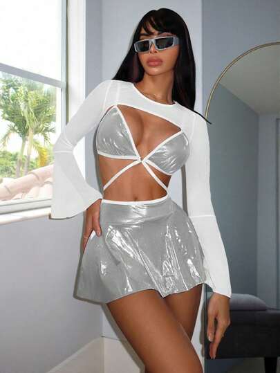 مجموعة اللباس علوي والملابس الداخلية المثيرة ذات الأكمام الطويلة والخلف المكشوف والتفاصيل المخططة والرباط الخلفي، ملابس داخلية عاكسة أنيقة وجذابة للبالغين بدون سلك