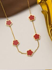 Collier en acier de titane avec fleur de trèfle à 5 feuilles pour femmes, pendentif de trèfle minimaliste sur chaîne de clavicule, style européen et américain à la mode