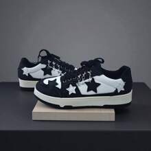 Nouvelles Chaussures de skate de style vintage étoilées, Baskets de mode casual pour femmes, Vient avec 6 petites étoiles décoratives