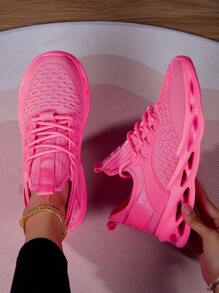 1 paire de chaussures de course mode femme de couleur unie, chaussures de sport respirantes et antidérapantes pour l'extérieur, légères et confortables avec une semelle épaisse et rembourrée. Chaussures de marche souples en tissu maille pour les loisirs, les voyages et l'école.