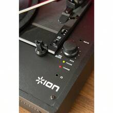 ION Audio(アイオンオーディオ) ポータブルレコードプレーヤー スーツケース型 スピーカー内蔵 USB端子 レコードの音をUSB接続でPCに録音  PC Vinyl Motion - 単品 - チェックする 4