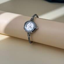 DAYAND NIGHT 2025 New Luxury Crystal Inlaid Women's Watch, Petite & Chic Fashion Bangle Watch, Quartz Wrist Watch, Gold Or Silver, Suitable For Parties, Galas Or Everyday Wear. Perfect Gift For Valentine's Day, Anniversary Or Birthday