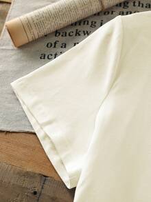 女士休闲短袖圆领 T 恤