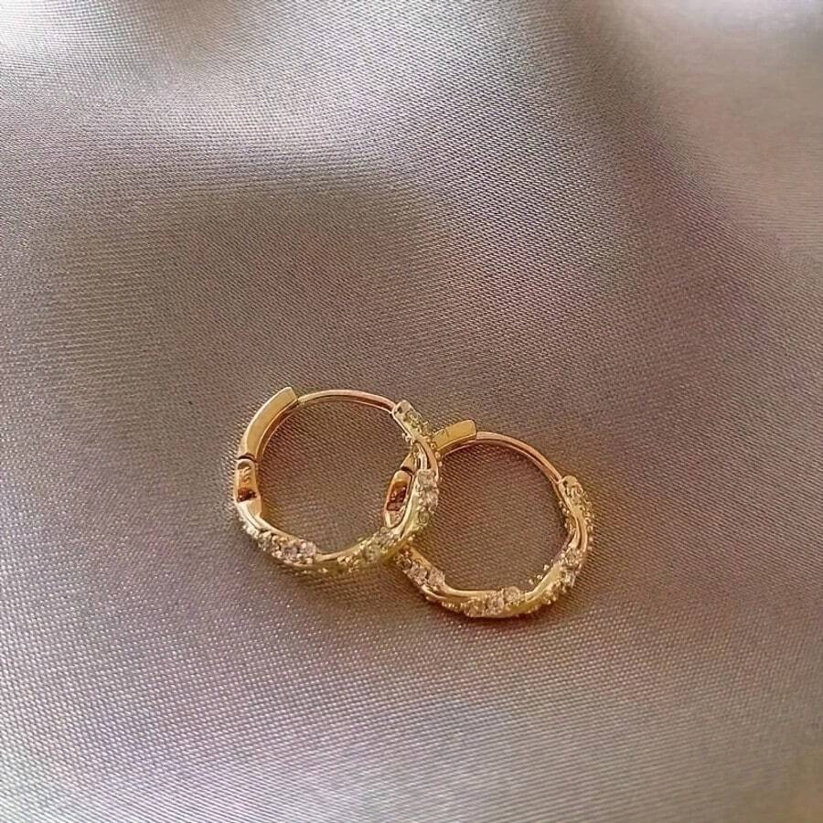 M ö Bius Circle Earrings, New Simple And Fashionable Earrings, Gold And Silver High Grade Ear Buckles, Women's Gifts - 金色 - 查看 1