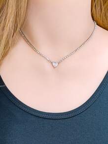 1 pièce Collier pendentif en forme de cœur en zircone coloré en acier inoxydable pour femme. Collier chaîne tennis en zircone de luxe brillante. Bijoux