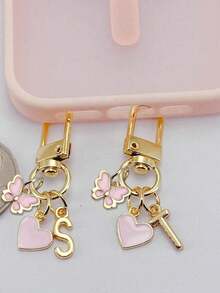 个性化心形蝴蝶吊坠，可刻上姓名首字母和祝福语/情书 | 心形钥匙扣 | 定制包包挂饰 | 礼品、钥匙扣、独特手机配件、简约设计，适合女士钱包和手机配件，可作为礼物送给朋友、家人、女友，也可作为户外配件、派对配件、纪念品、女士包包挂饰、汽车配件、送给女性和女孩的礼物 - 彩色 - 查看 8