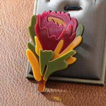 Modische acryl Blume Brosche, personalisierte klassische Damen Kleidungsaccessoires