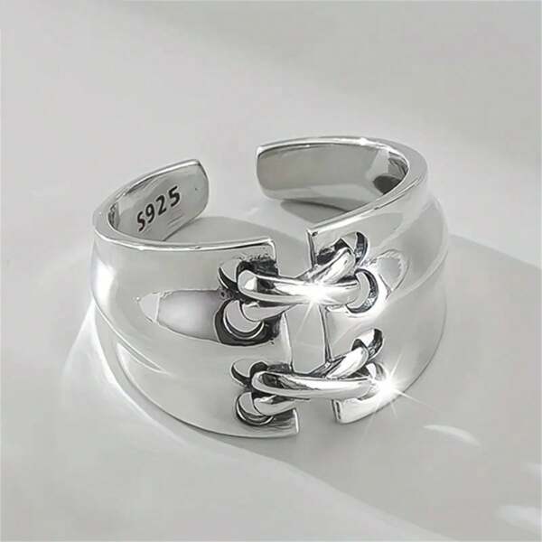 1 pieza Anillo de mujer de lujo con cuerda anudada, ajustable. Viene con un elegante empaquetado de caja de regalo, perfecto para regalos diarios/del Día de la Madre y de la temporada de graduación. Adecuado para festivales de música, fiestas de Pascua, atuendos casuales y el regalo perfecto para familiares y amigos