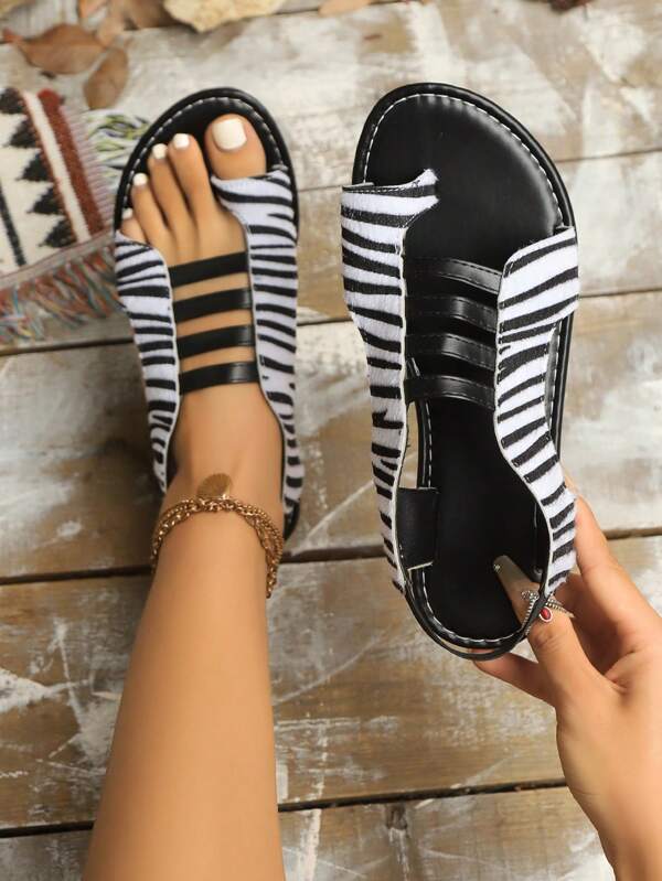 New Arrival Toe Post Sandals, Fashionable Animal Print Patchwork Design, Casual Vacation Style Suitable For Outdoor Adventure, Vacation, Travel And Daily Wear, Spring/Summer. Zebra Print Toe Post Sandals, Leopard Print Toe Post Sandals