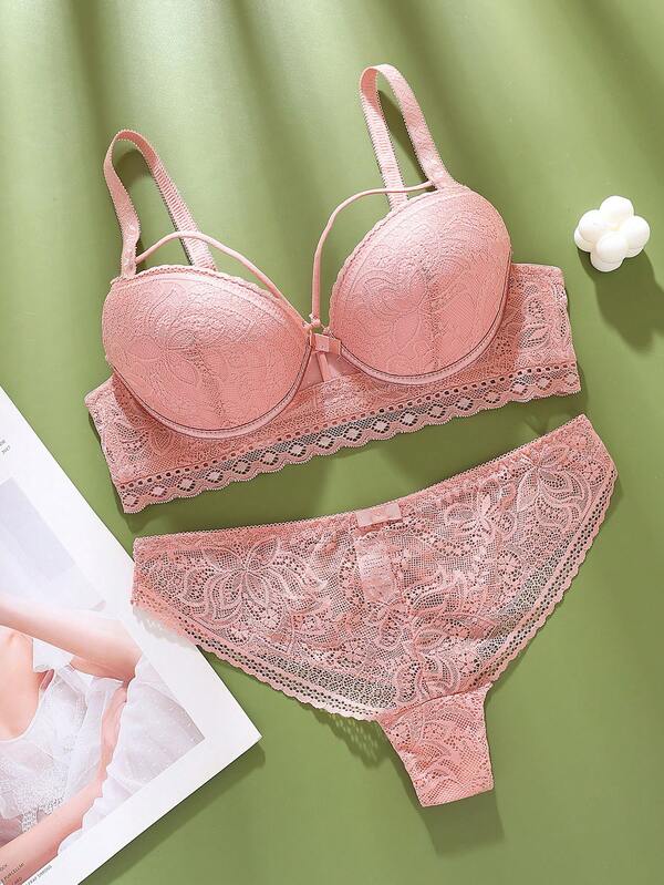 Conjunto de sutiã e calcinha de renda transparente e elegante romântico francês