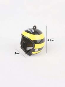 一款全新流行的鸡用头盔，趣味十足，是宠物鸡的理想之选。这款鸡用帽可以保护宠物的头部，既有创意又实用，趣味十足，是保护宠物头部的绝佳选择。产品设计精美，为宠物带来独特而幽默的拍照体验，并能帮助您捕捉日常生活中的精彩瞬间。 - 彩色 - 查看 17