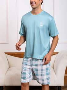 2pcs/Set Summer Lightweight Round Neck Short Sleeve Top With Plaid Print Shorts, Casual Stylish Pajama Set