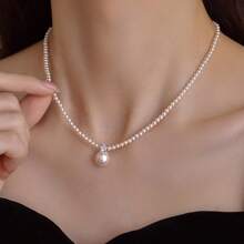 1 pieza Collar de mujer minimalista de perla artificial, diseño único con piedras de circonia, elegante collar de alta gama
