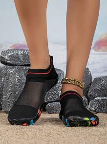 Chaussures aquatiques légères et respirantes à séchage rapide, unisexes - antidérapantes, durables, idéales pour la randonnée, la plage, le yoga, la natation