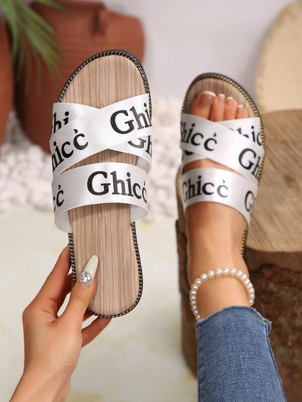 1 Pair Plus Size 42 Women's Sandals With Printed Scarf & Letter Preppy Style, Bohemian Woven Cross Strap Flat Slide Sandals, Suitable For Beach, Party, Holiday, Home Or Outdoor, Summer