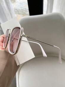 1 件女士方形大框个性化时尚眼镜，适合驾驶、旅行、休闲、派对和日常使用