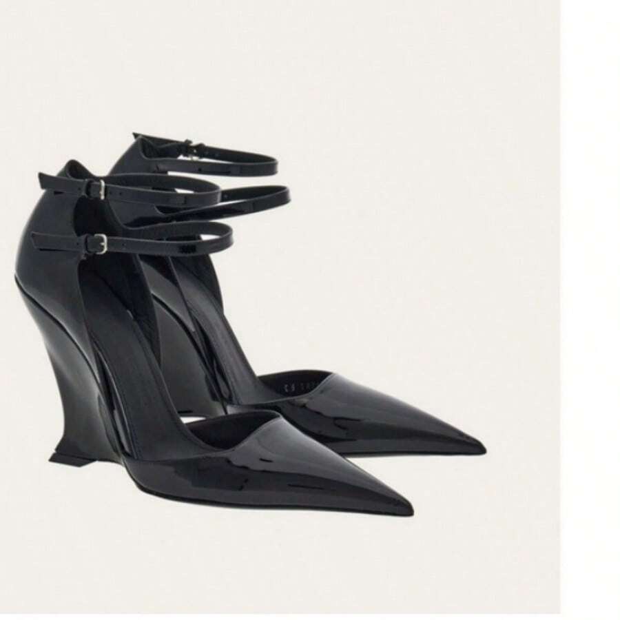 Nuove scarpe singole con tacco a zeppa sexy in vernice rossa, tacchi alti a spillo bassi, sandali francesi da donna con un cinturino e un solo cinturino