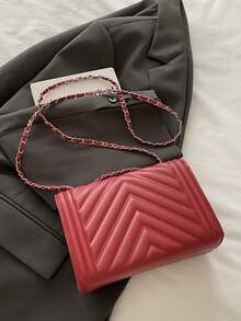 حقيبة كروس بودي موضة جديدة للنساء في الصيف، تصميم فريد بطراز معين، سلسلة على الكتف، مريحة وعملية