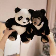 Juguete de peluche de oso negro y panda gigante de 23cm/9.05in realistas - Animales de peluche de calidad de museo con patas movibles, dúo de especies en peligro de extinción para decoración de vida silvestre y regalo de conservación, decoración especial de la habitación, regalo de cumpleaños para niños, regalo festivo