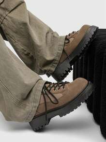 Chaussures Oxford formelles à bout rond épais, style britannique à lacets pour hommes. Parfaites pour les fêtes, les mariages, la mode casual. durable.