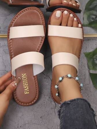 简约纯色平底凉鞋