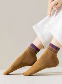1 Paar/5 Paar Damen Sommer Essentiell Kaffeefarben Klassischer Stil Bequem Modisch Einfach Lässig Retro Vielseitig Knöchelsocken