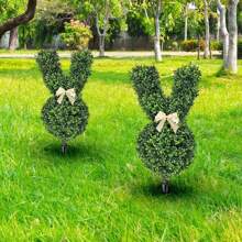 1 peça de topiaria verde esférica de plástico artificial de 21,6" em formato de coelho, planta falsa fofa em formato de coelho com laço de fita, decoração de jardim sem fio para ambientes internos/externos, enfeite de Natal