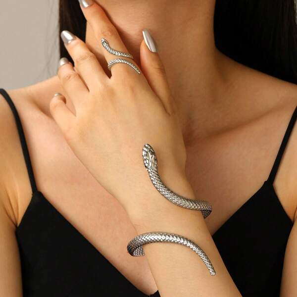 2pcs Snake-Shaped Bracelet And Ring Set, Small-Scale, Exaggerated, Personalized, Fashionable, High-End Wrist Accessory