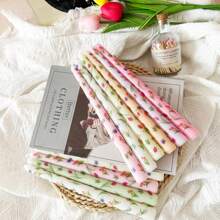 2 piezas, velas de tallo largo con patrón de estampado de tulipán, velas de mesa de estilo retro de 9.84 pulgadas, velas de tallo largo con estilo floral europeo, decoración de ambiente para banquetes de boda, velas para ambiente festivo, velas para el Día de San Valentín, aptas para bodas, cenas y decoración del hogar, velas para decoración de fiestas, velas para decoración de mesa familiar.