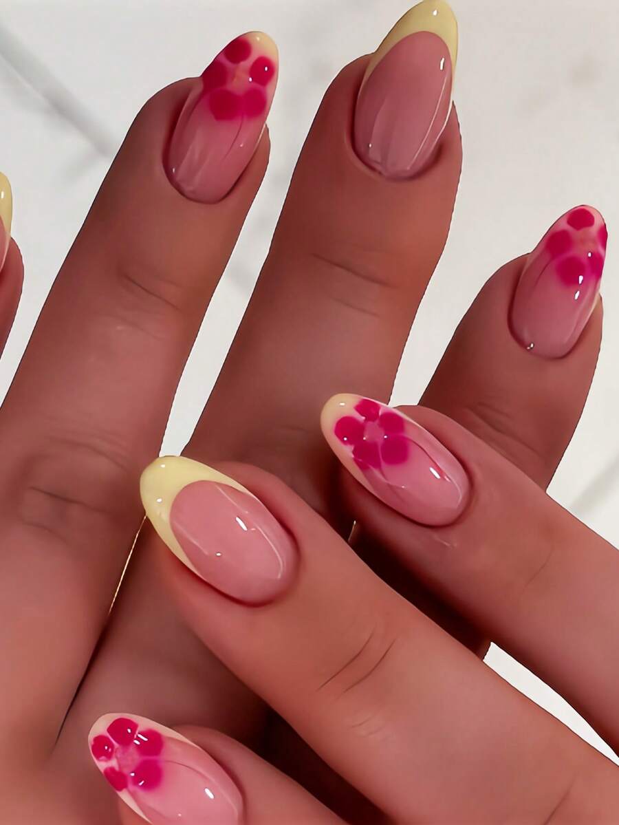 使用 24 片中等杏仁形按压式假凝胶指甲立即提升您的外观，优雅清新奶油黄色细边法式时尚春夏玫瑰粉色光环夏威夷花朵全覆盖假指甲，适合女性和女孩，包括 1 片粘合标签和 1 片迷你条状果冻凝胶，随机发货美甲用品指甲 - 彩色 - 查看 1