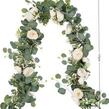 1/2 件 Mis Aman，69 英寸/5.74 英尺人造桉树花环配白玫瑰，假玫瑰绿色花环花环，适用于复活节、母亲节装饰、房间装饰、婚礼装饰派对、桌旗装饰、地帘装饰、场景装饰、家居装饰（白色） - 白色 - 查看 8