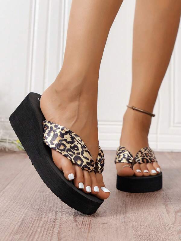 Women's Black Leopard Print Casual Fashion Animal Thick Bottom Platform Anti-Slip Durable Beach Holiday Outdoor All Season Sandals