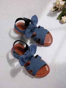 1 双儿童和青少年女孩 T 型带蝴蝶结装饰平底凉鞋，圆头钩环设计，方便穿脱，适合 3-12 岁休闲沙滩度假户外穿着夏季凉鞋 - 藍色 - 查看 3