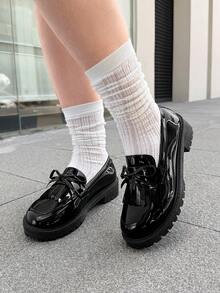 DareSee 女士低跟英伦风法式流苏乐福鞋，饰有蝴蝶结，粗跟，低鞋面，漆皮厚底，情人节、音乐节、Y2K 节、秋季、圣诞节、冬季圣诞礼物 - 黑色 - 查看 5