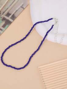 Un collier élégant et chic de style baroque, avec des perles de pierre naturelle. Parfait pour le port quotidien des femmes, les fêtes, les rendez-vous et les banquets.
