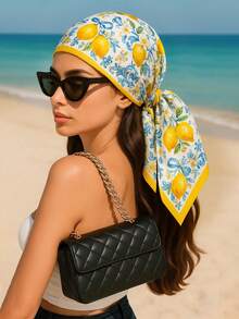 1件春夏沙滩配饰新品 70厘米方形真丝围巾，柠檬印花方巾，适合沙滩、旅行和日常穿着