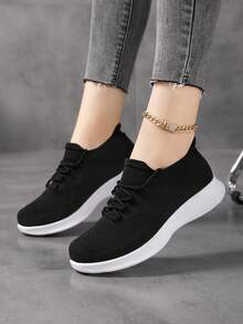 女士纯白色休闲鞋一脚蹬针织鞋，运动休闲袜鞋，轻便透气舞蹈鞋 - 黑與白 - 查看 4