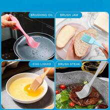 2pcs High-Temperature-Resistant Multi-Functional Brush, Suitable For Barbecue, Baking, Cake Decoration, Oil And Sauce Application, Baking Oil Brush, Silicone Barbecue Sauce Brush. This Is A Multi-Functional Brush For Various Food Preparations
