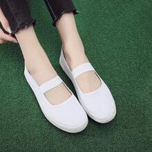 2024 Spring And Autumn New Unisex Work Shoes Casual Lazy Canvas Slip-On White Labor Insurance Shoes Designer Shoes Men