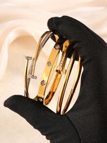 Conjunto de 3 piezas de brazalete de acero inoxidable con encantos de uña y trébol, apropiado para uso diario de mujeres, regalo de Navidad, obsequio de festividades