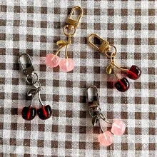 1 peça unissex brilhante simulado cereja chaveiro moda delicada 3D cereja bolsa pingente verão Y2K