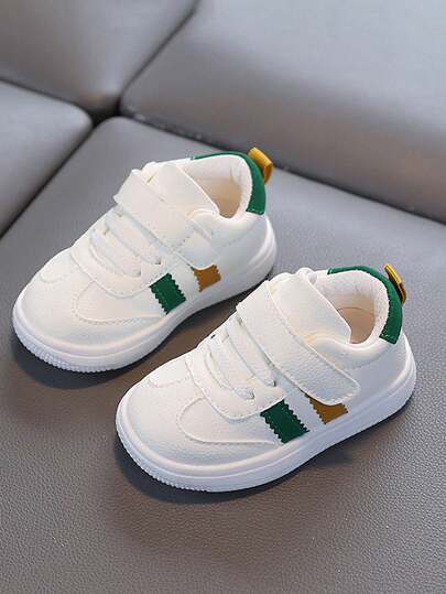 Nuevos zapatos casuales para bebé con cara de cuero suave antideslizante, adecuados para niños y niñas de 1 a 4 años para interiores/exteriores en todas las estaciones, con diseño de cómodo y conveniente, banda elástica no restrictiva, zapatos para caminar para niños pequeños