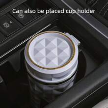 Cenicero de coche, almacenamiento conveniente de cenizas, con una llave para abrir la tapa y evitar que vuelen las cenizas. Suministros de coche, cenicero adecuado para el almacenamiento de cenizas en la ventanilla del coche, compacto y duradero, es una buena opción para regalos