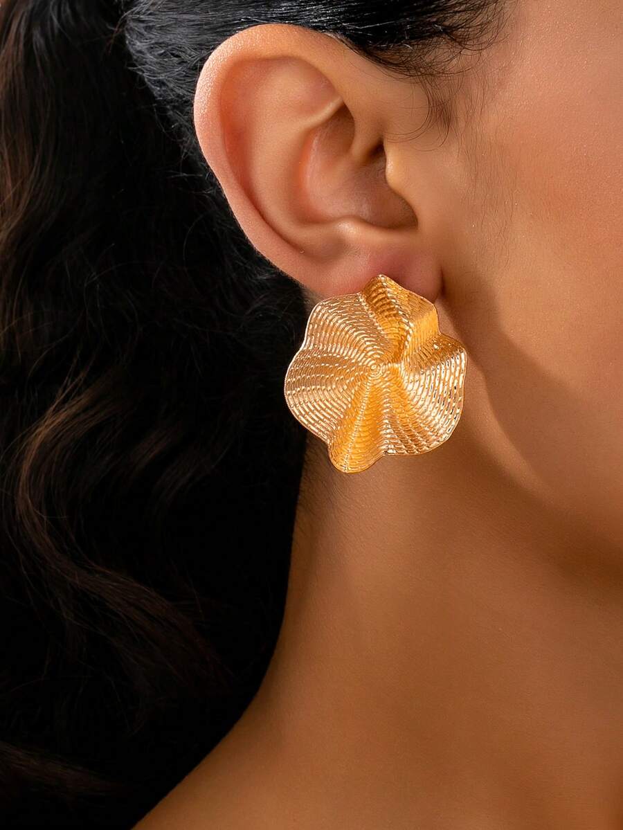 女士时尚耳环，简约几何图案耳钉，适合日常佩戴和度假