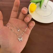 Double-Layer Butterfly Pendant Necklace – Dainty Minimalist Collarbone Chain, Understated Elegance