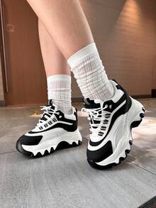 DareSee 女士运动坡跟运动鞋，字母图案系带运动鞋，适合音乐节、Y2KFest、秋季、圣诞节、冬季等场合，是理想的圣诞礼物之选。