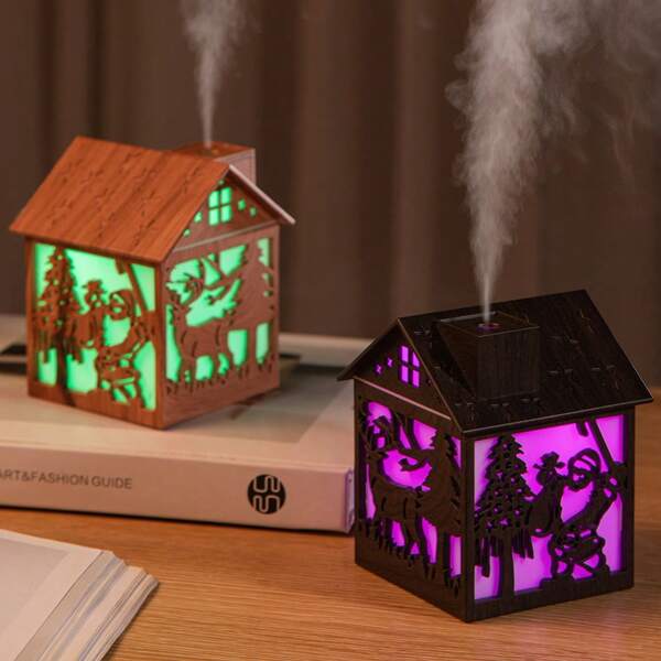 Chalet de Noël avec des lumières douces et colorées. L'humidificateur crée une atmosphère romantique. Deux niveaux de brume peuvent être ajustés selon vos préférences. Convient aux chambres à coucher et aux bureaux