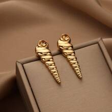 TUANZISP 1 Pair Exaggerated Vintage Gold Sea Element Women Earrings, Bohemian Textured Wave, Seahorse, Shell Stud Earrings, Fashionable Luxurious Asymmetrical Geometric Spiral Earrings Jewelry