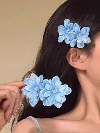 1 Piece Of Women's Blue Simulated Flower Hair Clip, Sweet And Elegant, Versatile. Forehead Bangs, Side Clips, Fashionable And Fresh Bohemian Style Alligator Hair Clip Hair Accessory, Suitable For Beach Vacation Decoration, Photography And Dating, Claw Clips, Hair Slide, Hair Claws, School Stuff, Hair Accessories